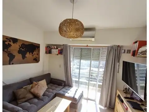 Valentin Gomez 4609 , Piso 5