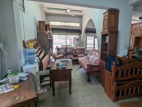Local en Venta 51 años