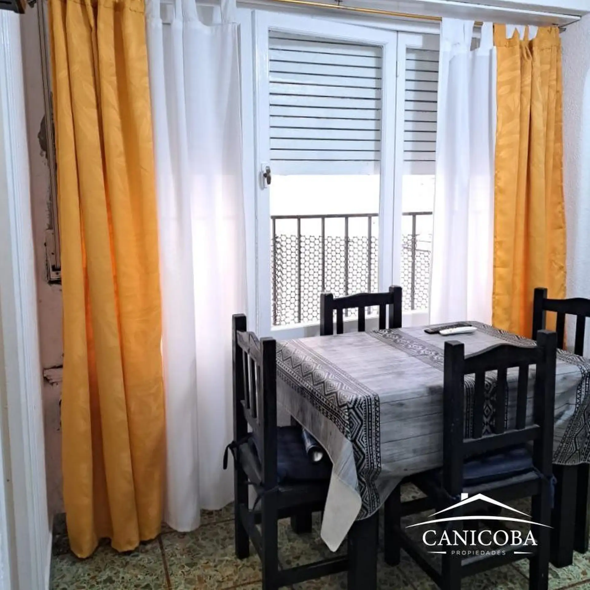 Departamento en Plaza Colon