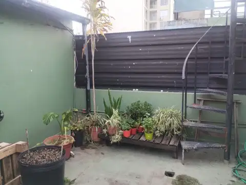 Depto Tipo Casa en Venta 51 años