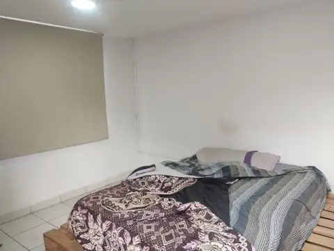 Depto Tipo Casa 5 ambientes con 2 baños