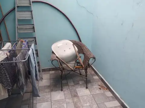 DEPARTAMENTO TIPO CASA EN PLANTA BAJA DE 5 AMBIENTES, Cafayate 4200 - Villa Lugano