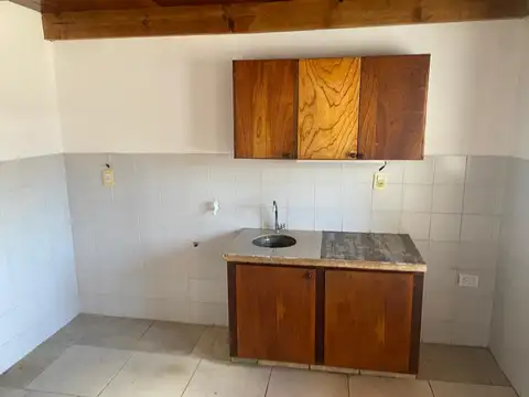Casa en Alquiler con 1 cochera