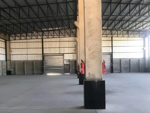 Galpon en Alquiler en Villa Parque Santa Ana, USD 7.600