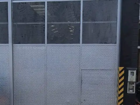 GALPON   Excelente Estado y Ubicación Temperley  O