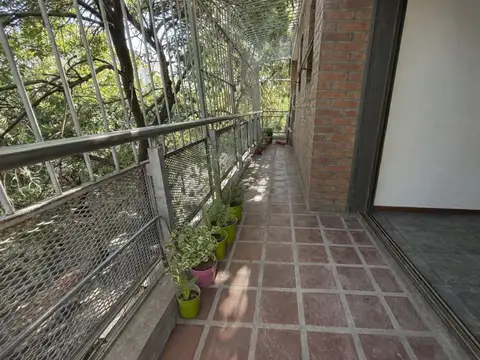 Departamento 2 ambientes Boedo con dependencia