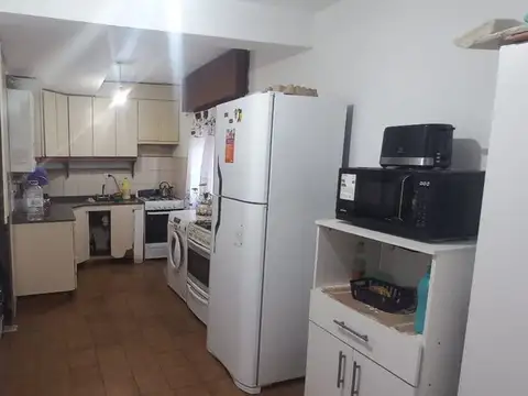 Departamento en Alquiler de 8 ambientes