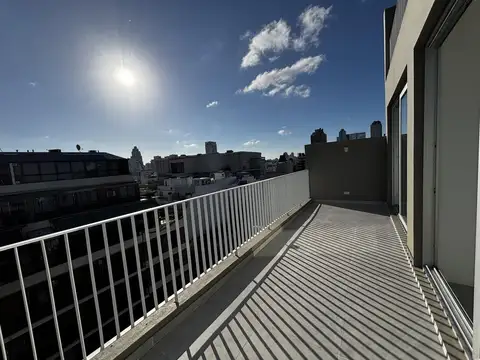Departamento de 2 ambientes en venta, con balcón aterrazado A ESTRENAR