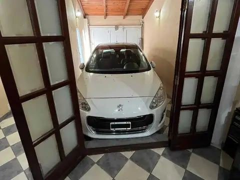 Casa en Venta sobre Calle Tarragona al 800.