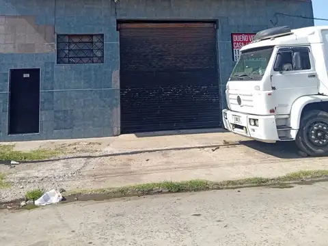 Venta de Galpon + Casa 