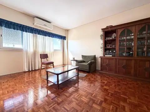 Ruiz Huidobro 3900