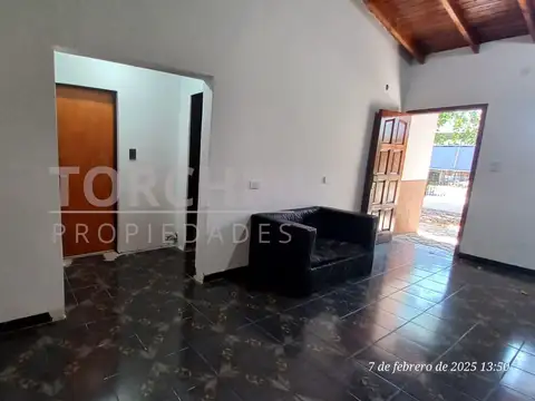 Casa 3 ambientes con 1 baño