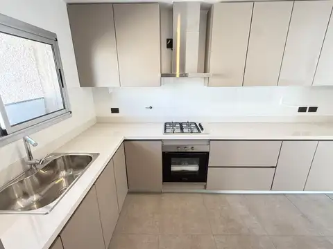 Depto Tipo Casa en Venta de 3 dormitorios