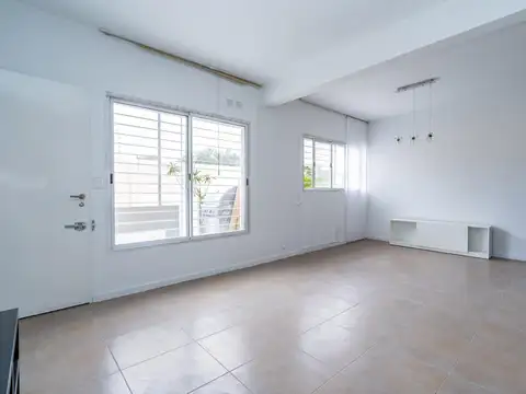 Casa en Alquiler al Sureste