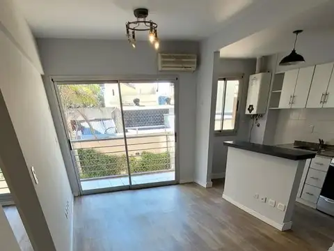 Departamento en Alquiler en Olivos, $ 1.150.000