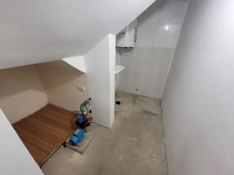 ALQUILER DEPARTAMENTO TIPO CASA MONOAMBIENTE EN WILDE