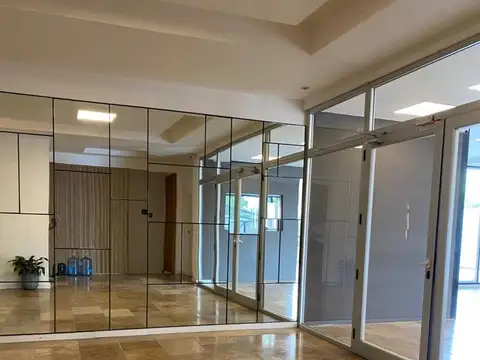 OFICINA 5 DESPACHOS VENTA DELTA CENTER