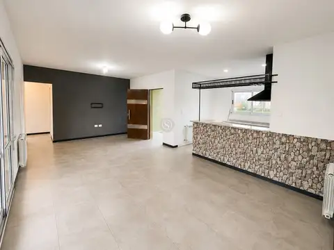 Casa en Alquiler de 3 dormitorios