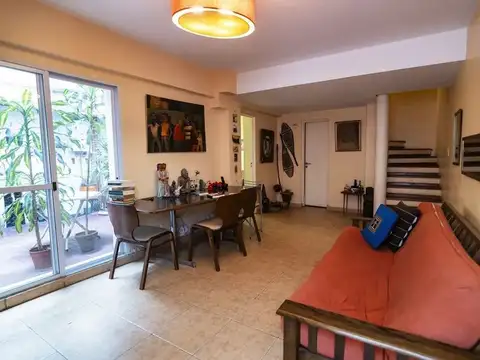 Depto Tipo Casa en Venta de 3 ambientes