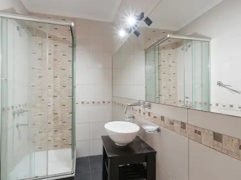 Depto Tipo Casa en Venta 68 años
