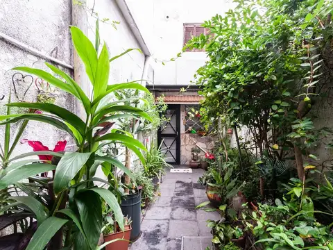 Casa en Venta en Valentin Alsina, USD 125.000