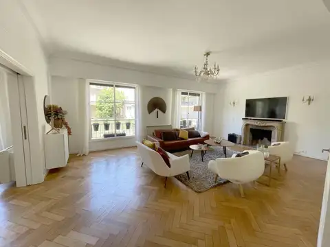 Departamento en alquiler - 8 ambientes - Retiro