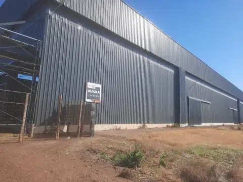 Av URIBURU 6800 , Piso 0