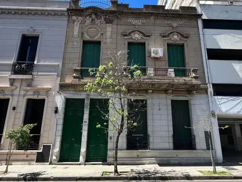 En Venta Casa en PB y en PA en Barrio Martin