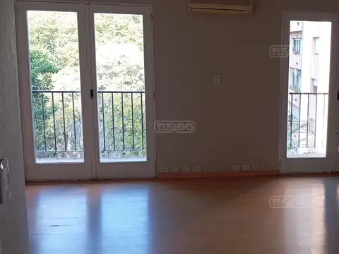 Departamento en Venta en Vicente Lopez Vias / Maipu, USD 239.000