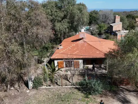 Las Calandrias al 100 Villa Merlo