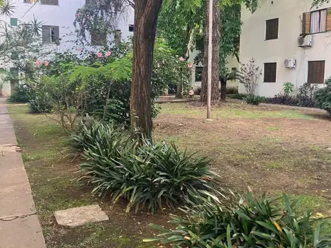 DEPARTAMENTO TRES AMBIENTES -BARRIO ENVION