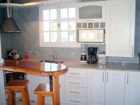 Lindo y luminoso Duplex con parrilla