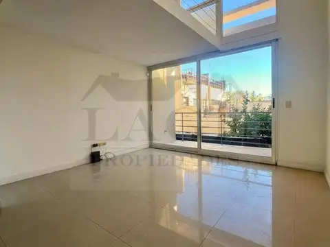 Jaramillo 3400, Piso 1