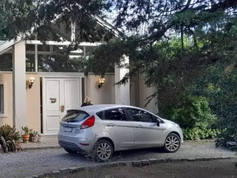 Casa  en Venta en barrio Argentino Golf Club José C. Paz, G.B.A. Zona Norte, Argentina