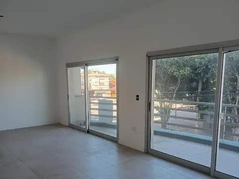 Departamento 3 ambientes con 2 baños