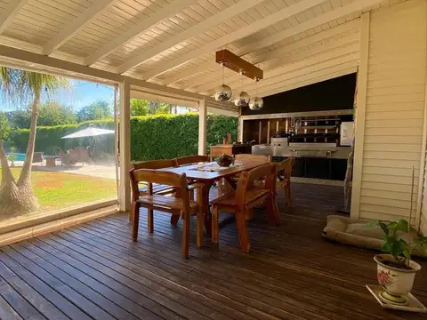 Casa en Venta de 5 dormitorios
