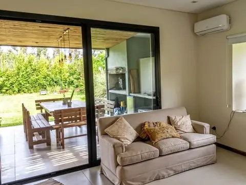 Casa en venta en Chacras del Ocho, al lado de Pilará