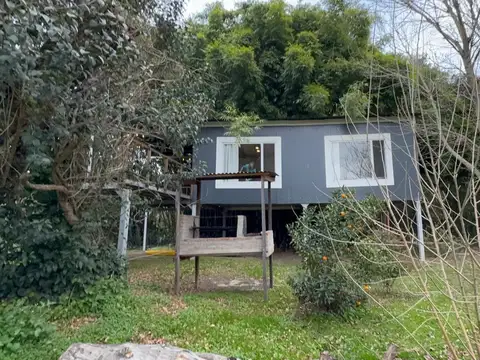 CASA + 2 LOTES SOBRE ARROYO GAMBADO  8.700 M²