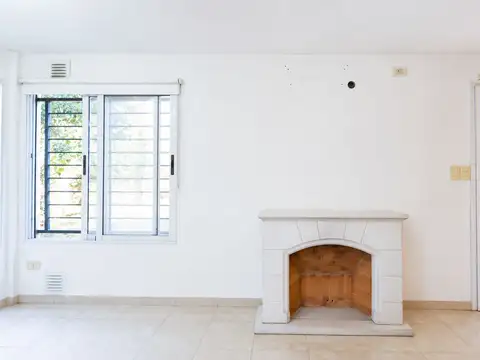 Casa en Venta en Manuel B Gonnet, USD 100.000