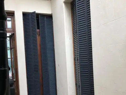 Depto Tipo Casa en Venta de 5 ambientes