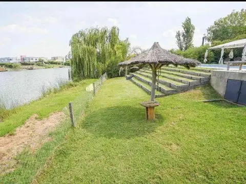 Casa en Venta en Villanueva, USD 440.000