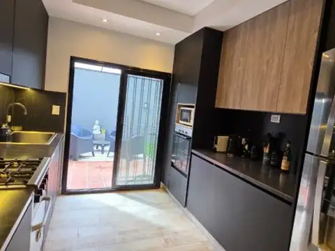 Casa 4 ambientes con 3 baños