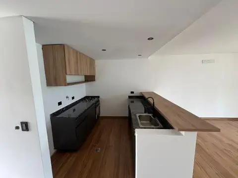 Venta Dúplex 5 ambientes Spring Park Pilar