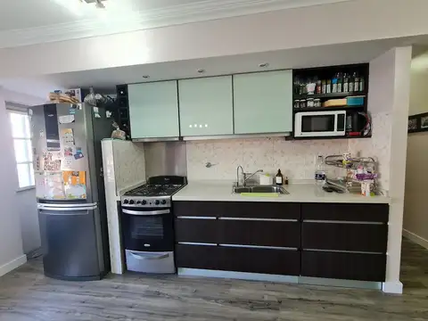 PASTOR LACASA 200, Piso 2