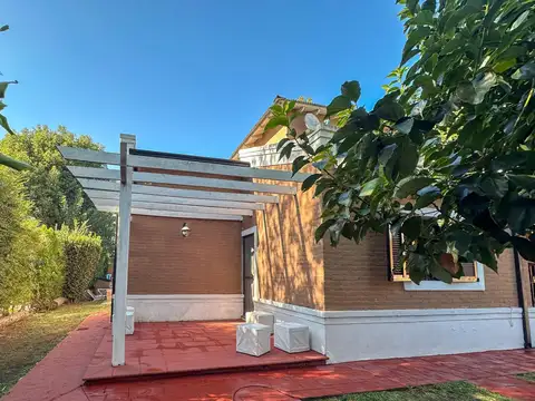 Casa en Venta en Monte Grande, USD 180.000