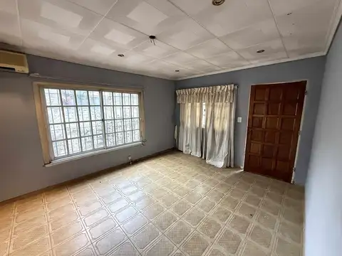 Casa en Venta en Billinghurst, USD 80.000