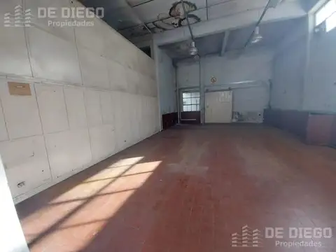 Deposito Industrial en alquiler de 1779 m2 cubiertos, La Tablada, La Matanza.