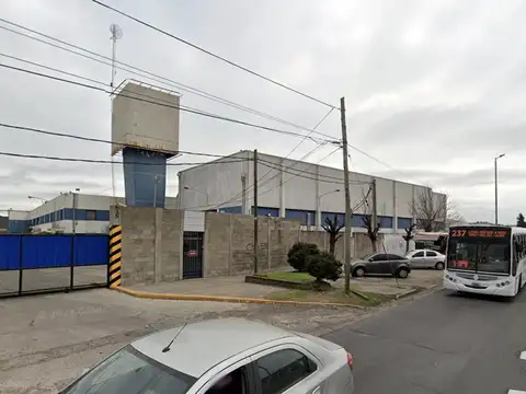 ALQUILER NAVE  LOGISTICA 2.000 M2  - TRES DE FEBRERO