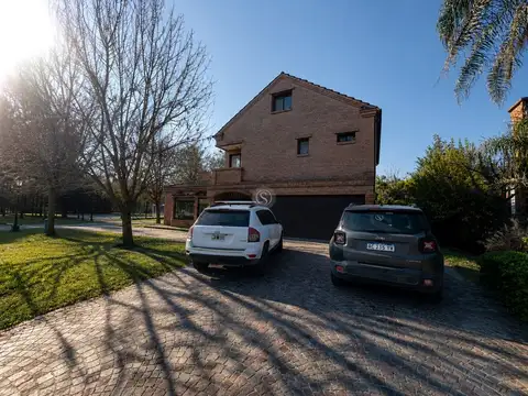 Casa en Venta en La Delfina, USD 298.000
