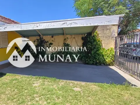 Casa en Venta con 1 cochera